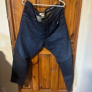 Madewell men’s relaxed taper jeans